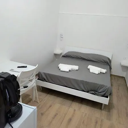 Revolution 2 Bed E Breakfast Отель типа 