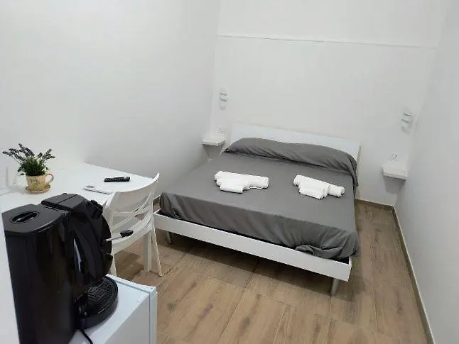 Revolution 2 Bed E Breakfast فندق مبيت وإفطار